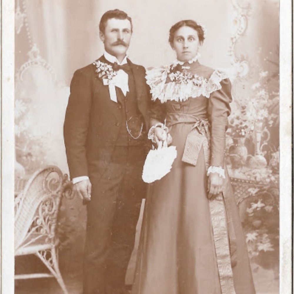 Meet your Posher, Bonnie